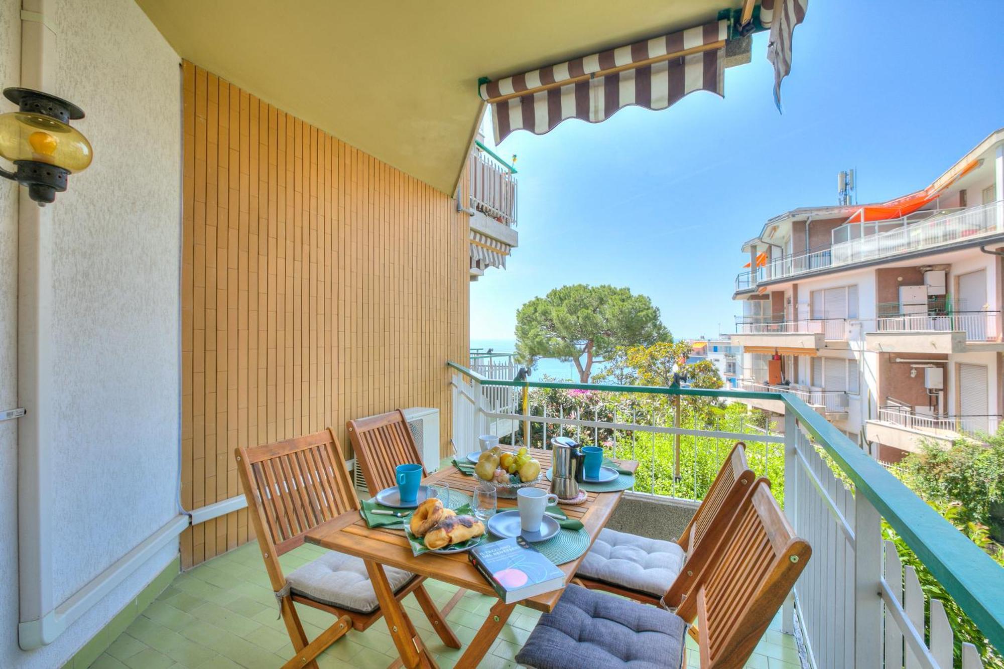 Casa Emma With Sea Glimpse - Happy Rentals Санремо Экстерьер фото